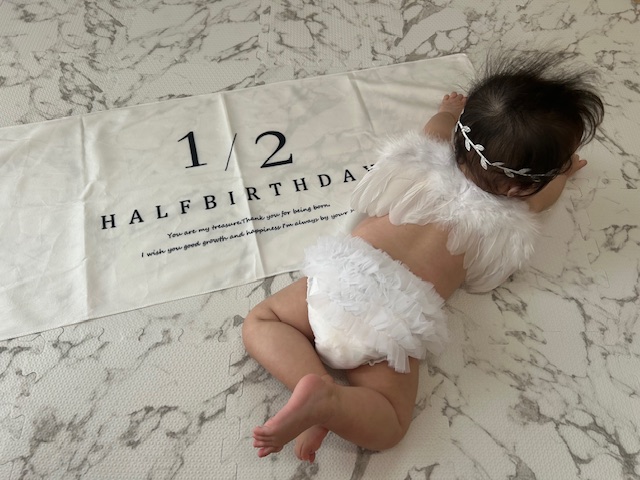 生後6か月 ハーフバースデー 自宅フォト